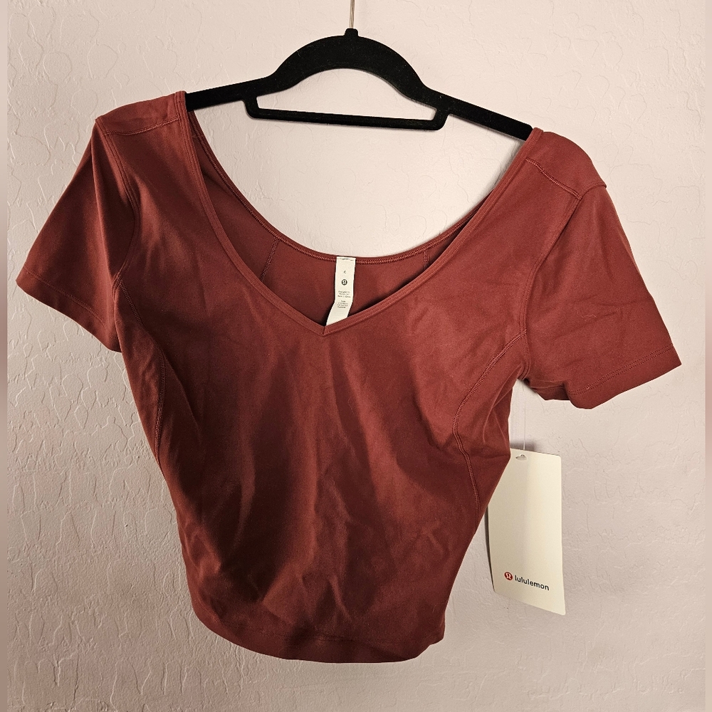 lululemon athletica Women's Align Tee